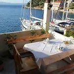 Santor Pensjonat Lastovo